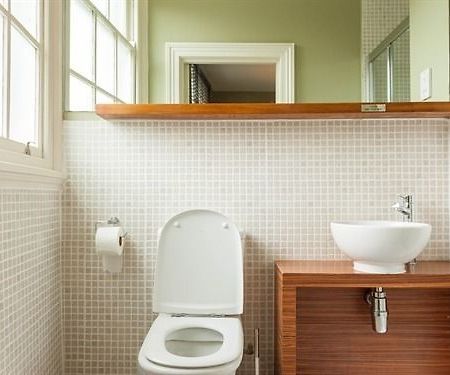 Blackburne Arms Hotel Ливърпул Екстериор снимка